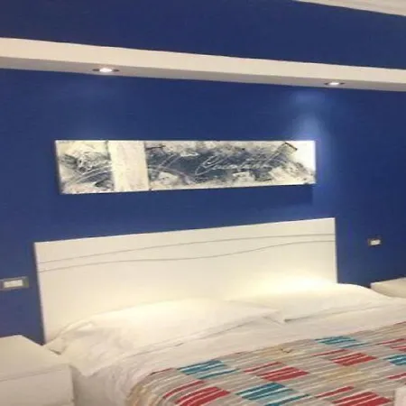 White Vatican Affittacamere 2*