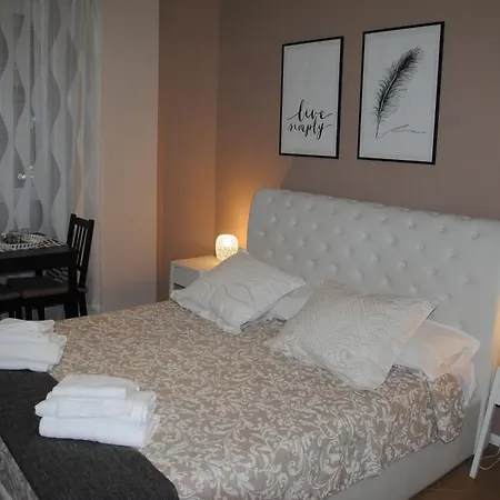 Affittacamere White Vatican 2*