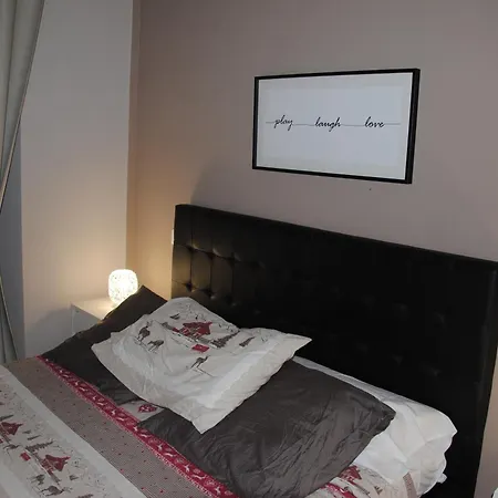 White Vatican Gasthuis 2*