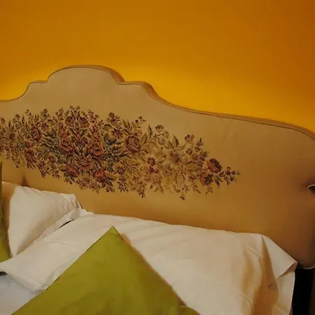 White Vatican Gasthof