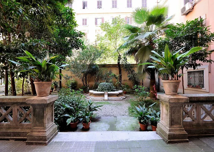 White Vatican Konukevi