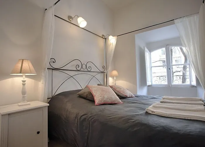 White Vatican Casa de hóspedes 2*