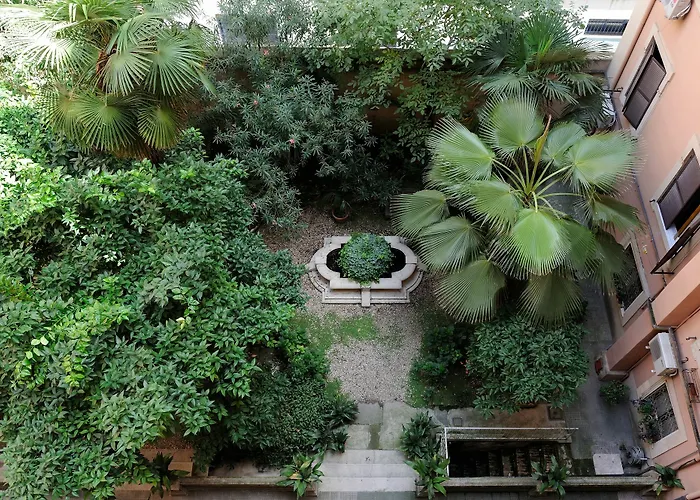 White Vatican Guest house 2*